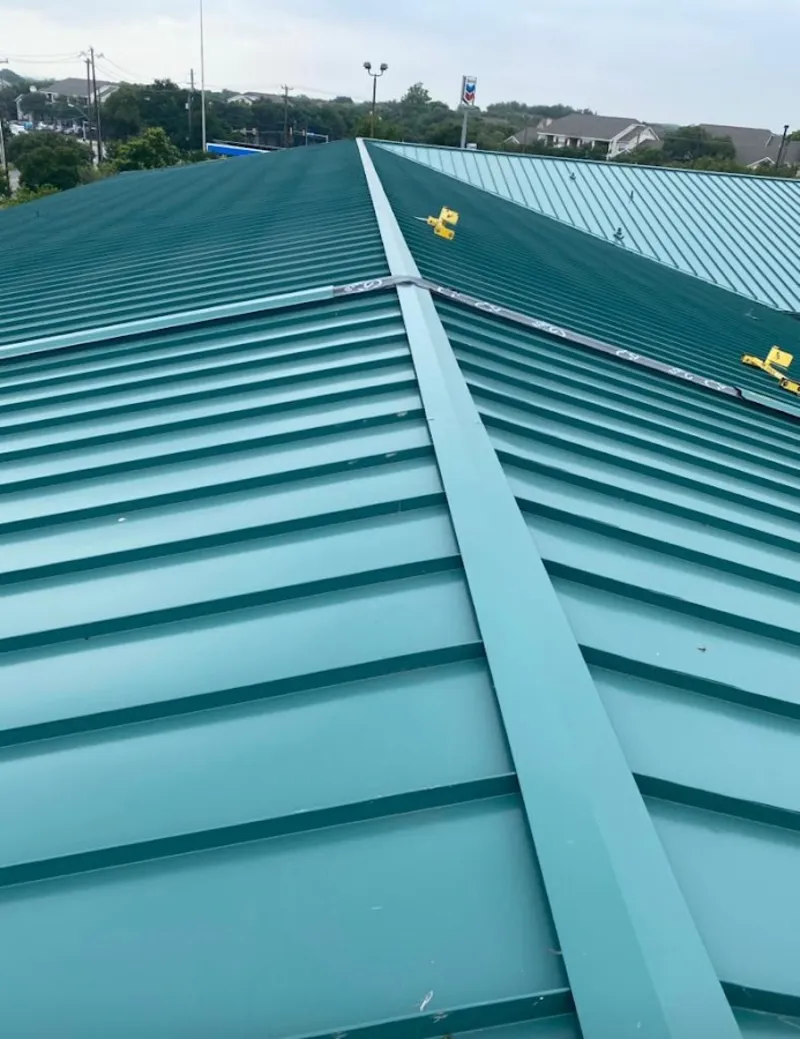 Green commercial metal roof ridge and valley for Metal Roof Repair in Waianae